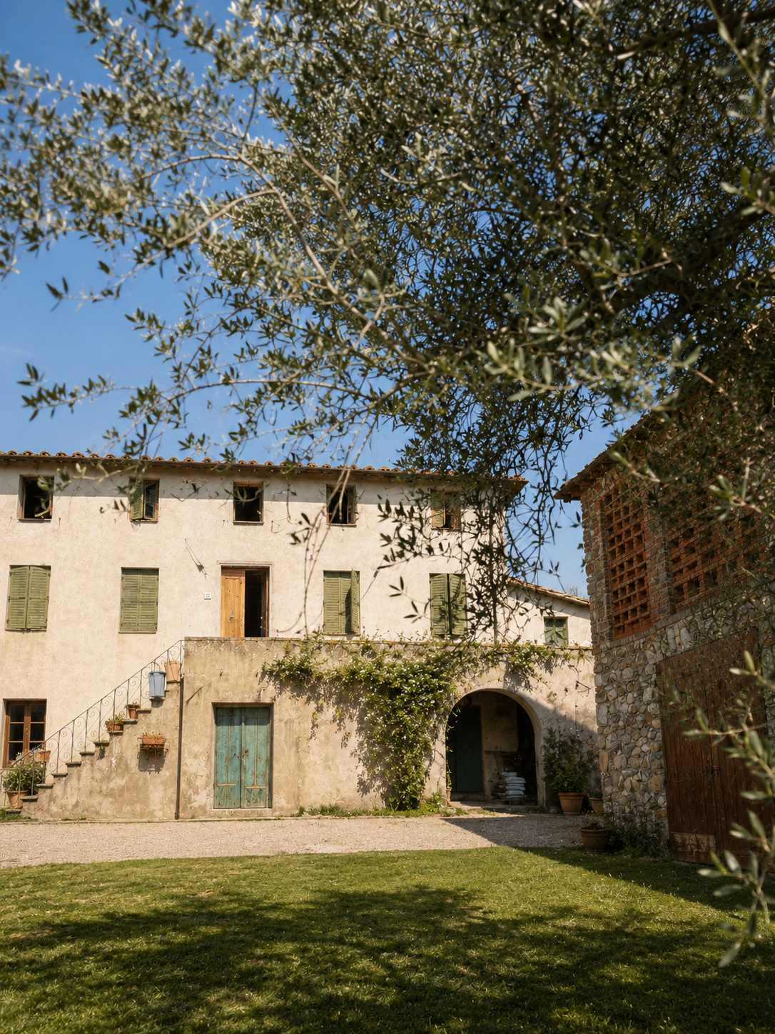 Nardini Farm — SURROUNDINGS OF LUCCA